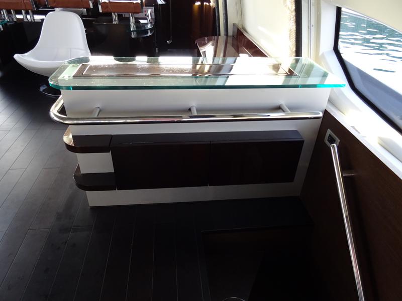 Book yachts online - motorboat - Azimut 86 - Super Toy - rent