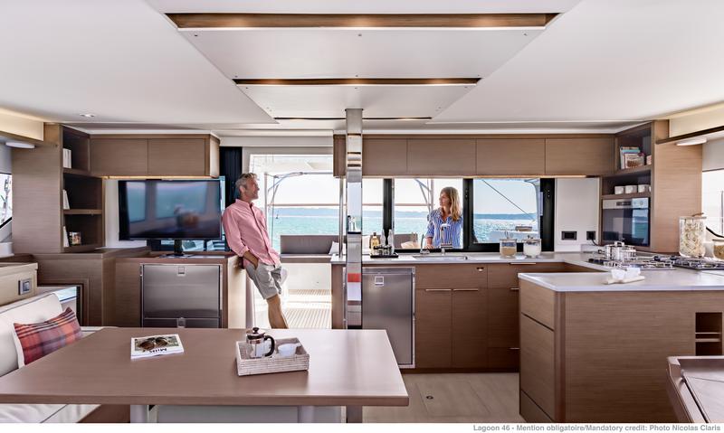 Book yachts online - catamaran - LAGOON 46 - L'Orceo - rent