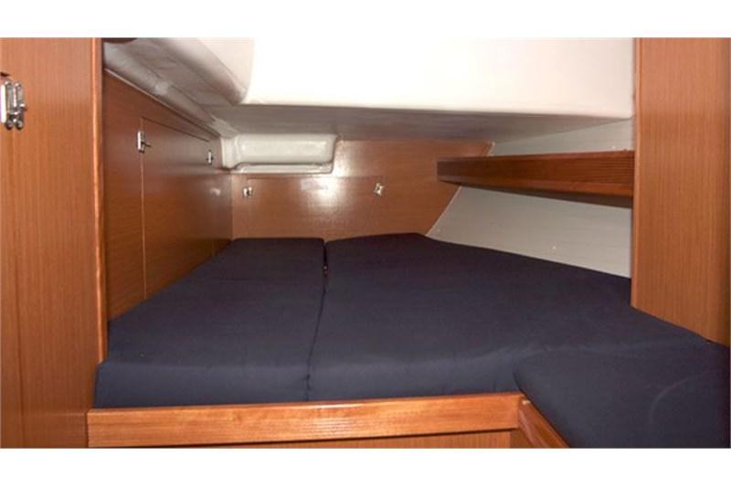 Book yachts online - False - Bavaria 51 Cruiser (5Cab) - Feel Free - rent