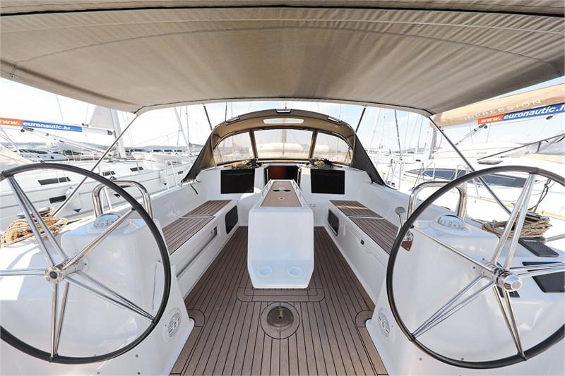 Book yachts online - False - Dufour 460 Grand Large (5cab) - SunnyLife - rent