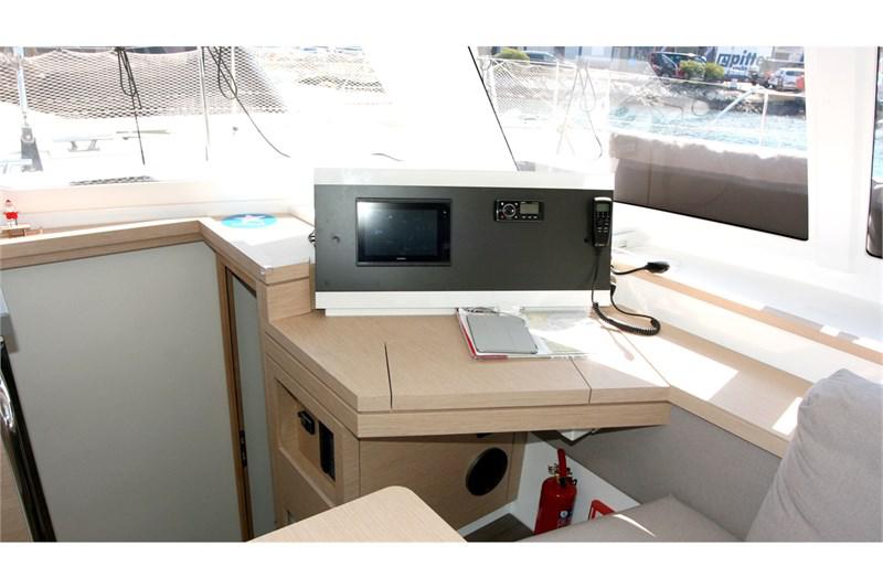 Book yachts online - False - Lucia 40 (4Cab) - Luna Rossa II - rent