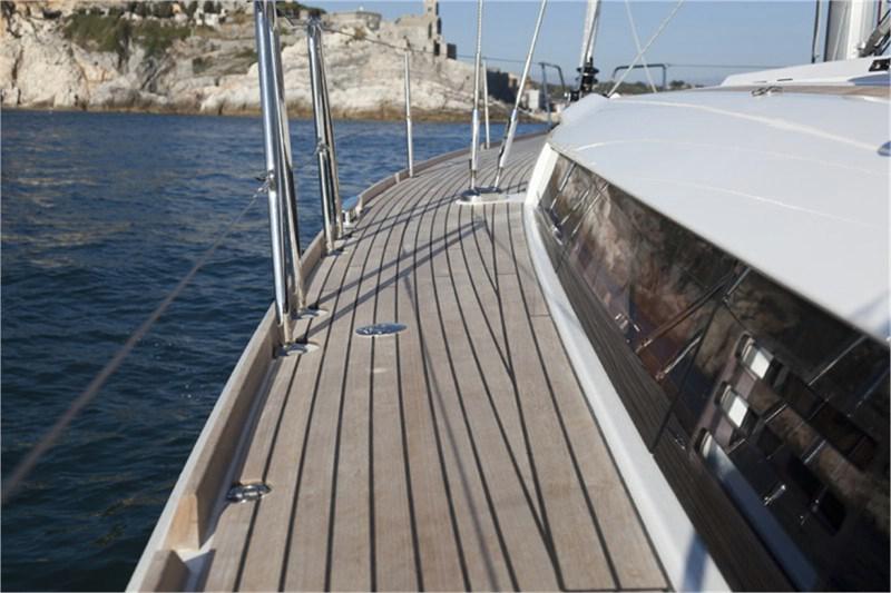 Book yachts online - False - Sun Odyssey 479 (4Cab) - Vencel - rent