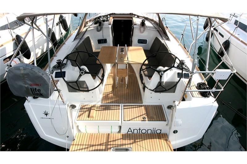 Book yachts online - False - Sun Odyssey 349 (2Cab) - Antonija - rent