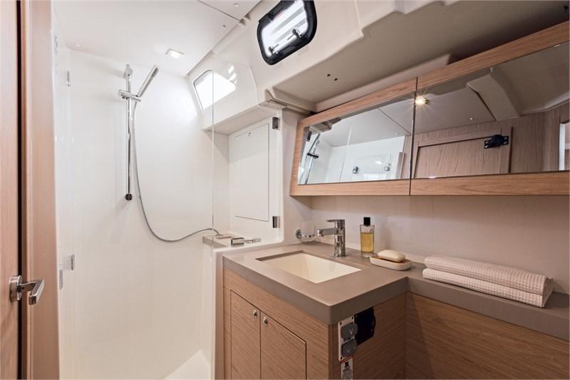 Book yachts online - False - Oceanis 51.1 (5Cab) - Avocado - rent