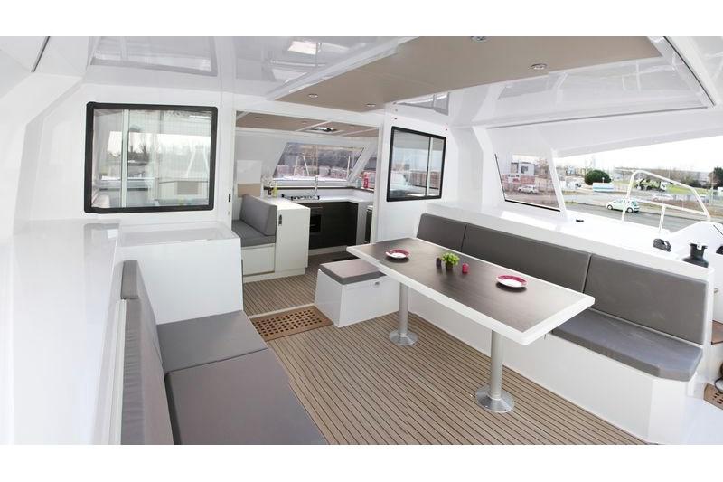 Book yachts online - False - Nautitech Open 40 (4Cab) - Madeveira - rent