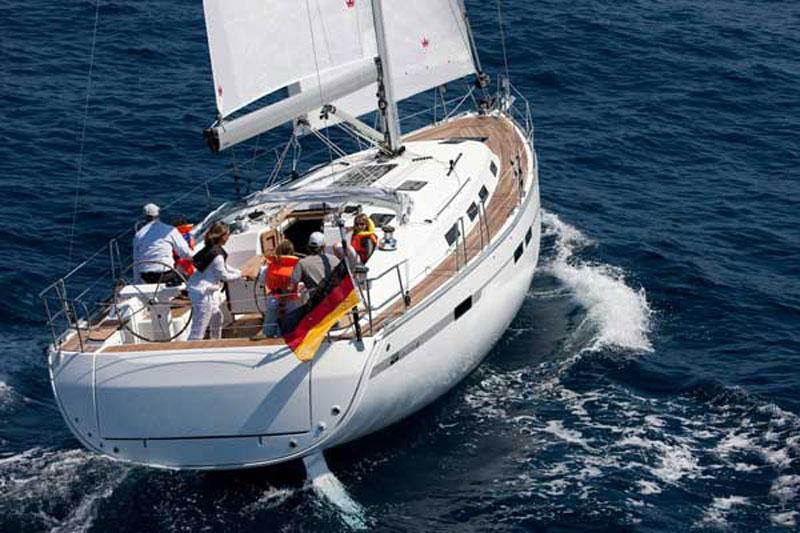 Book yachts online - False - Bavaria Cruiser 45 (4Cab) - Futuro - rent