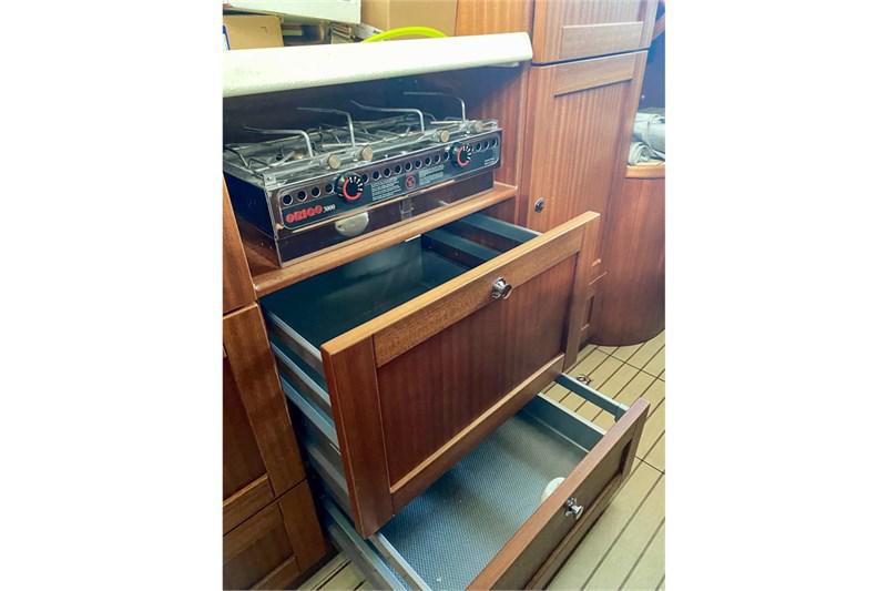 Book yachts online - False - Sirius 32 DS - Summerbrise - rent