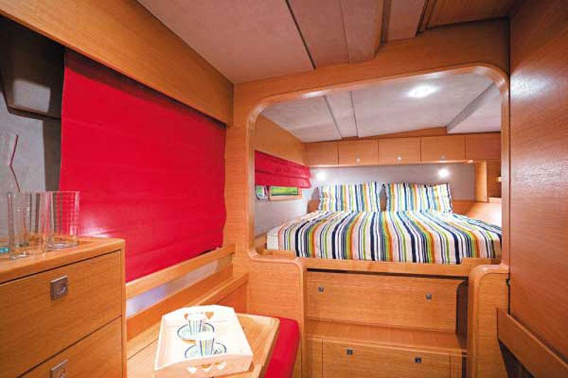 Book yachts online - False - Catana 50 (4Cab) - bella donna 2 - rent
