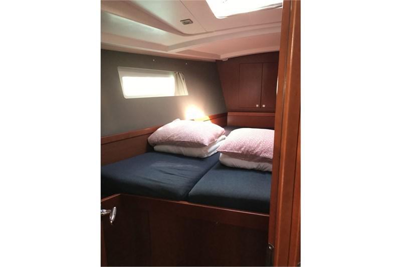 Book yachts online - False - Oceanis 45 (4Cab) - Alboran XXXIV Nini (Las Palmas/Gran Canaria) - rent