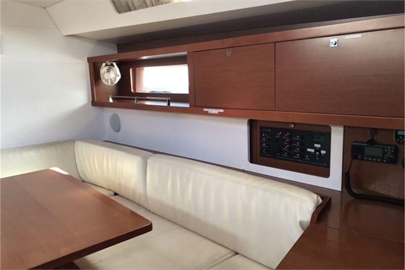 Book yachts online - False - Oceanis 45 (4Cab) - Alboran XXXIV Nini (Mallorca/La Lonja) - rent