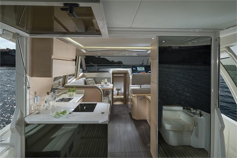 Book yachts online - False - Greenline 39 - Vita Bella - rent