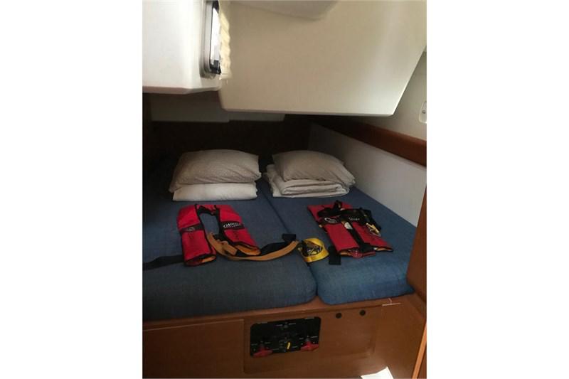 Book yachts online - False - Sun Odyssey 519 (5Cab) - Alboran Jerez (Mallorca/La Lonja) - rent