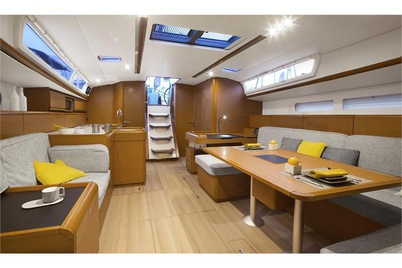 Book yachts online - False - Sun Odyssey 519 (5Cab) - Alboran Grappa (Radazul) - rent