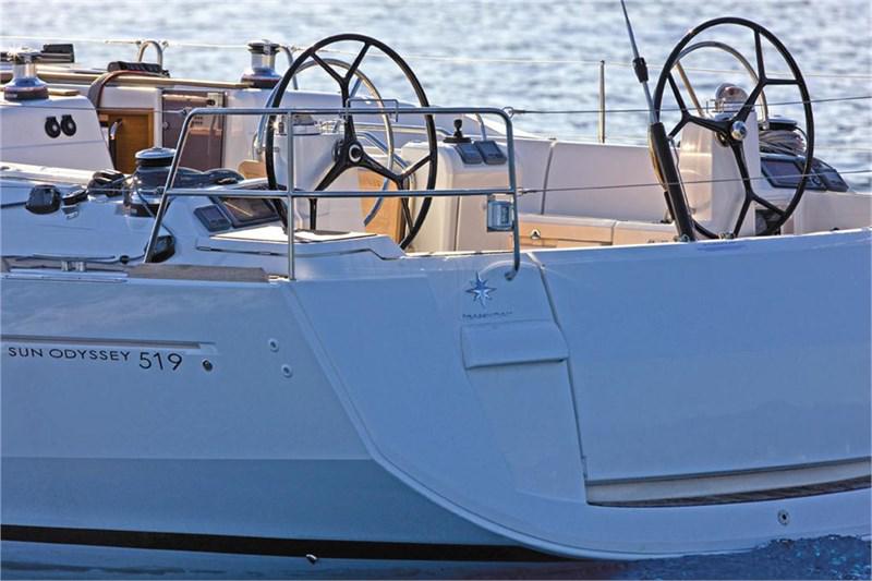 Book yachts online - False - Sun Odyssey 519 (5Cab) - Alboran Pacharán (Palmeira) - rent