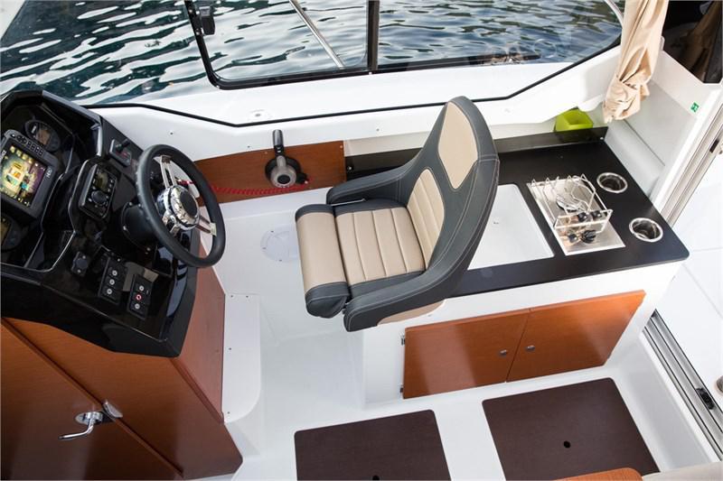 Book yachts online - False - Merry Fisher 795 - Nemo - rent
