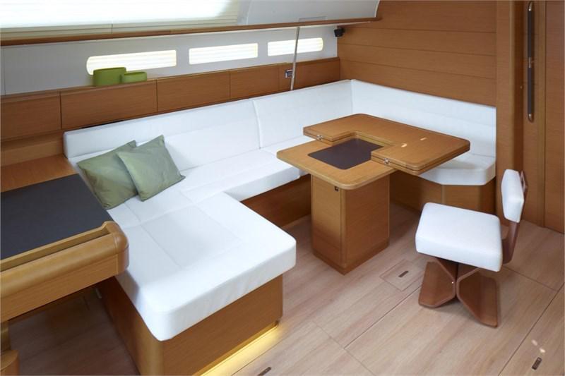 Book yachts online - False - Sun Odyssey 519 (5Cab) - Alboran Cognac (Palmeira) - rent