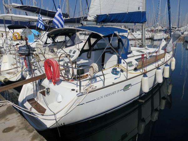 Book yachts online - sailboat - Sun Odyssey 35 - S035 - rent