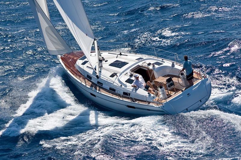 Book yachts online - sailboat - Bavaria 40 BT '13 - Slava - rent