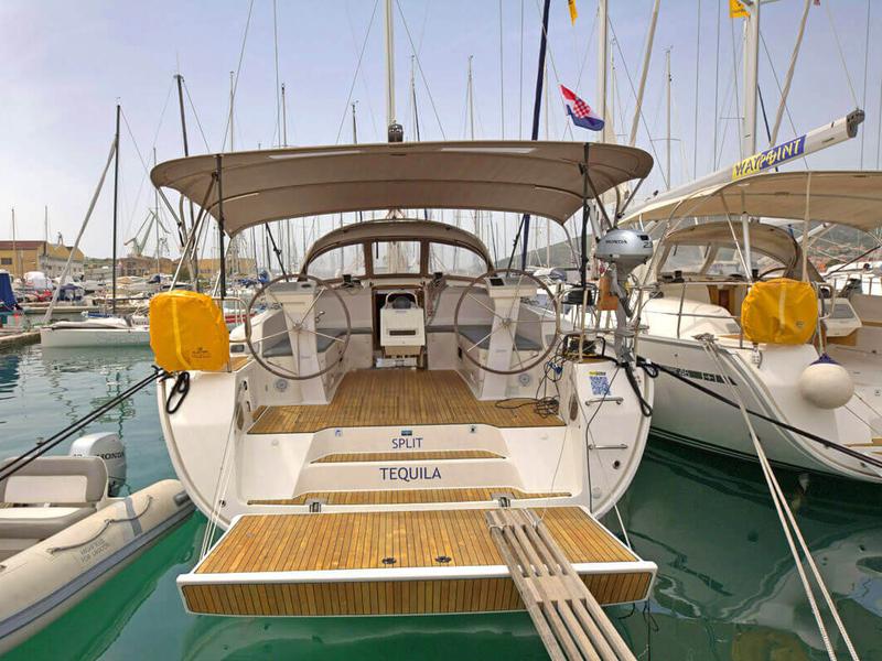 Book yachts online - sailboat - Bavaria Cruiser 46 - Tequila - rent