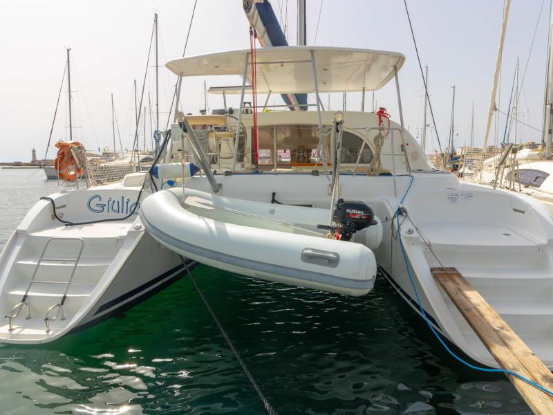 Book yachts online - catamaran - Lagoon 380 S2 - GIULIA - rent