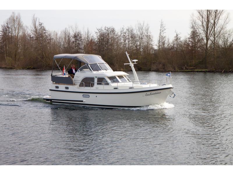 Book yachts online - motorboat - Linssen GS 30.9 AC - Ernest - rent