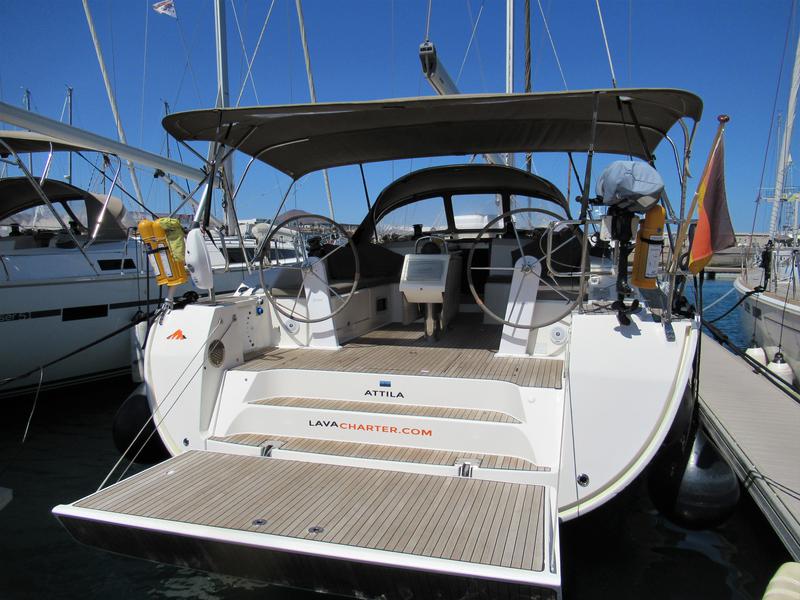 Book yachts online - sailboat - Bavaria Cruiser 51 - ATTILA - rent