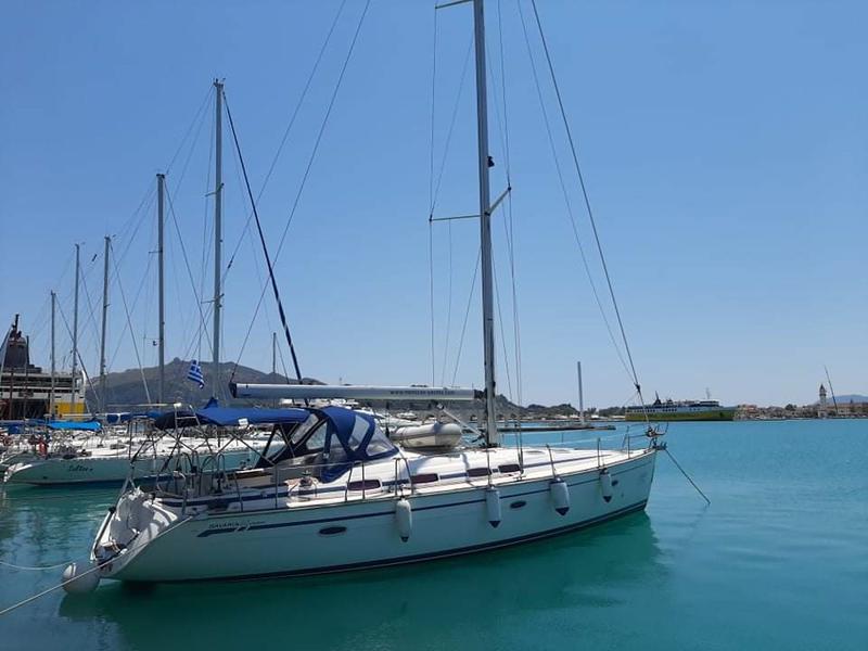 Book yachts online - sailboat - Bavaria 46 Cruiser - Iris - rent
