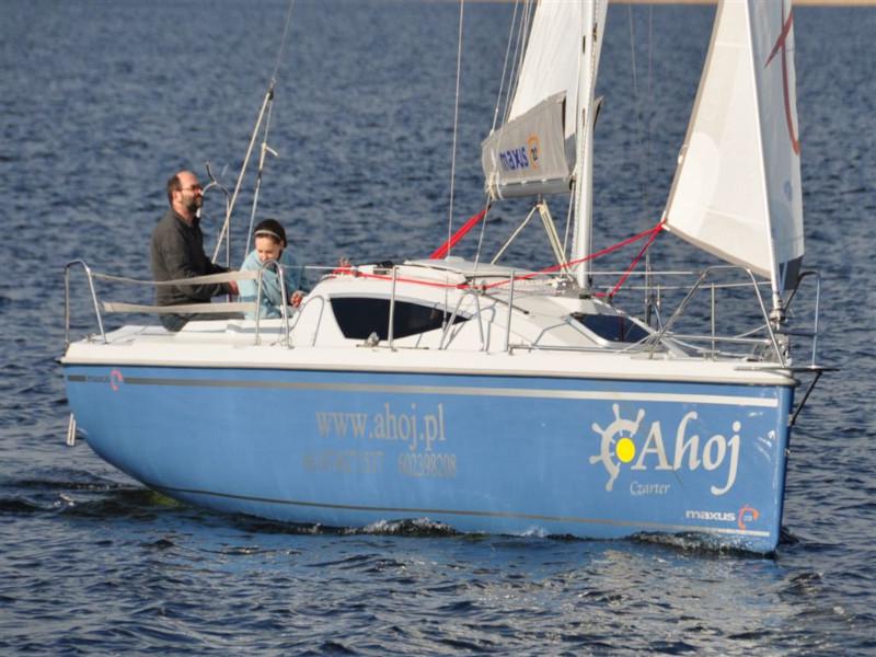 Book yachts online - sailboat - Maxus 22 Prestige - URANIA - rent