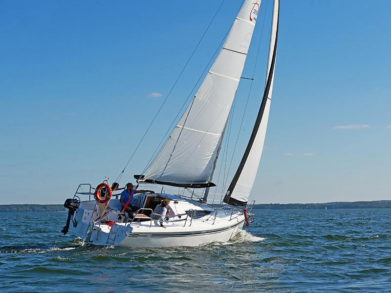 Book yachts online - sailboat - Maxus 28 Prestige + - MADAGASCAR - rent