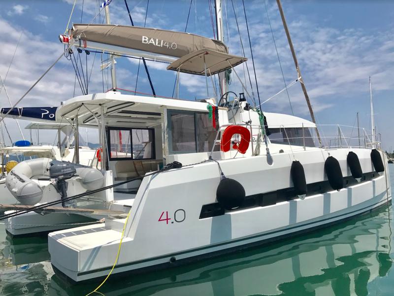 Book yachts online - catamaran - Bali 4.0 - Sofia - rent