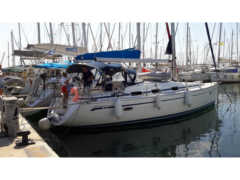 Book yachts online - sailboat - Bavaria 39 Cruiser - Nireus - rent