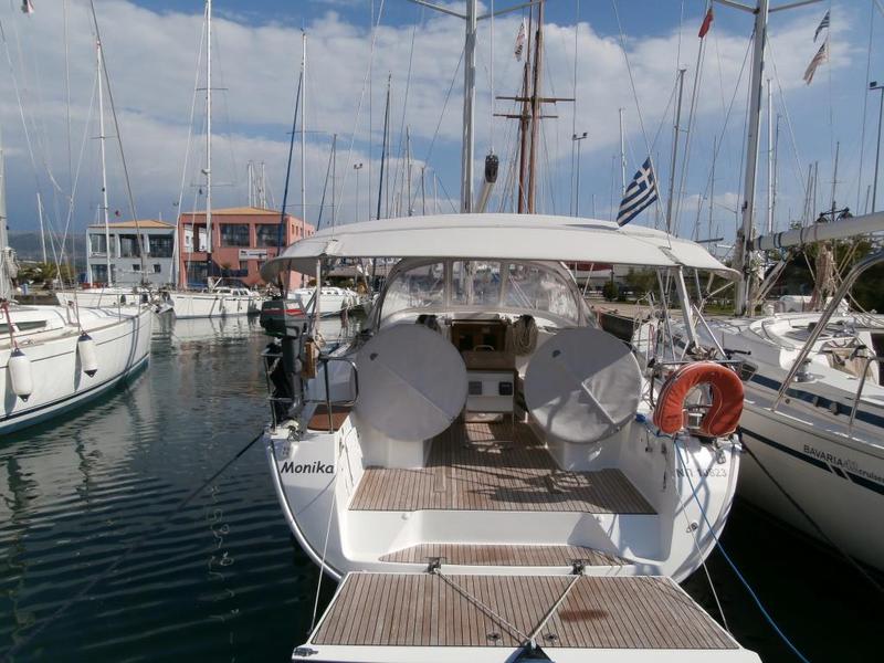 Book yachts online - sailboat - Bavaria Cruiser 40 - Monika - rent