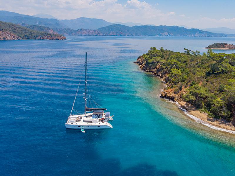 Book yachts online - catamaran - Lagoon 500 - Zee - Refit 2020  - rent