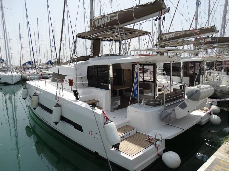 Book yachts online - catamaran - Bali 4.1 - KOS 41.15 - rent