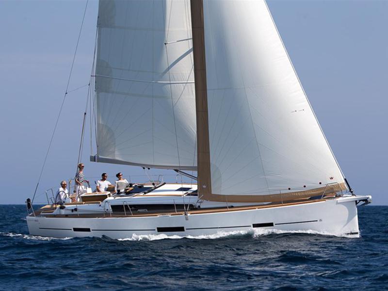 Book yachts online - sailboat - Dufour 460 - Almar - rent