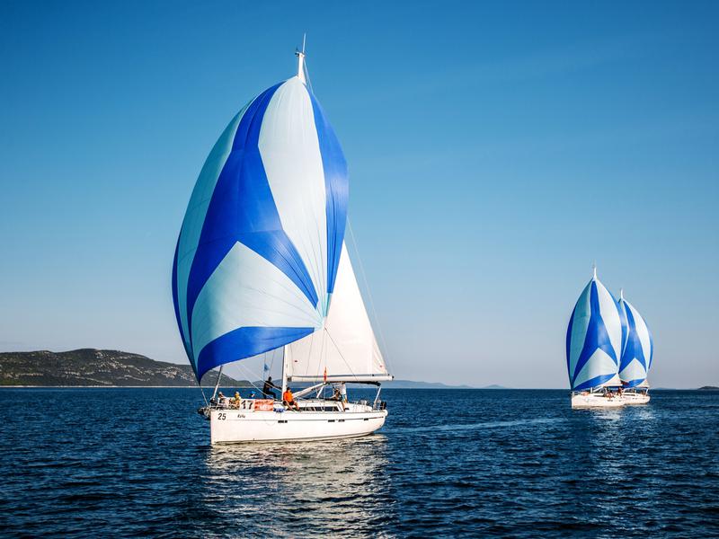 Book yachts online - sailboat - Bavaria Cruiser 46 - Io - rent