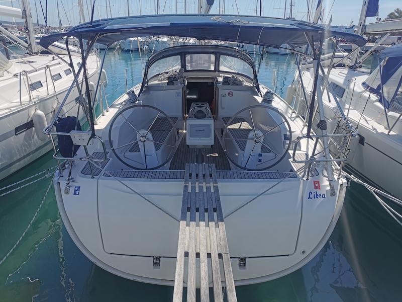 Book yachts online - sailboat - Bavaria Cruiser 41 - Libra - rent