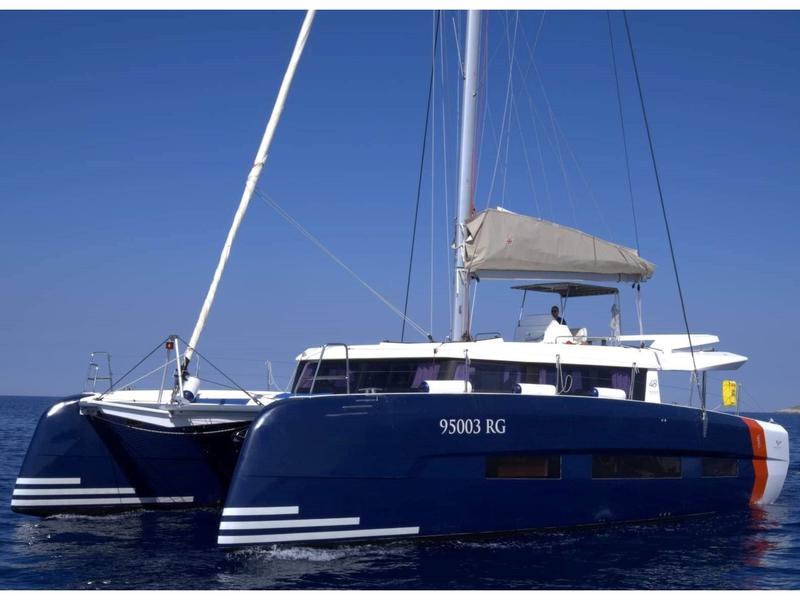 Book yachts online - catamaran - Dufour 48 Catamaran - LER - rent