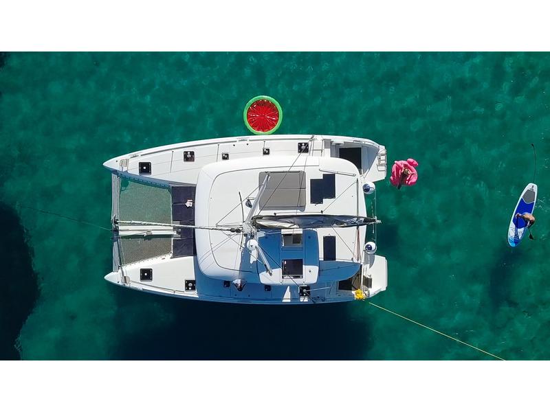 Book yachts online - catamaran - Lagoon 42 - CY-1  - rent