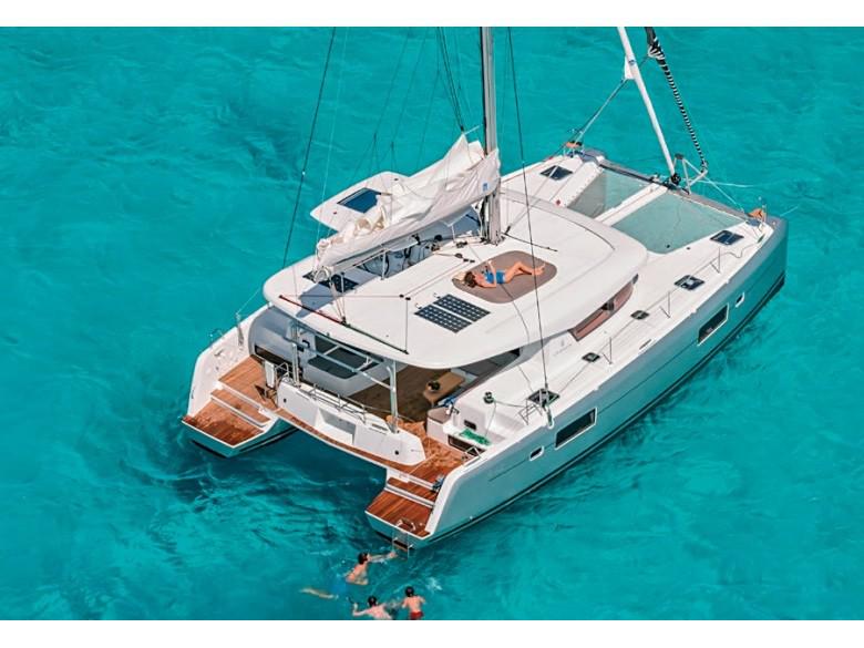 Book yachts online - catamaran - Lagoon 42 - Sail Arcturus - rent