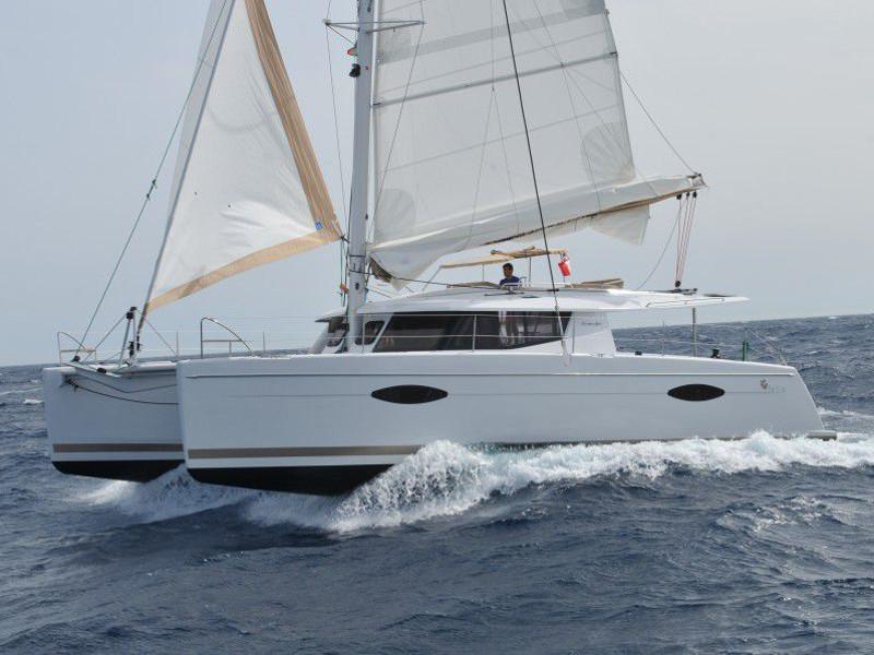 Book yachts online - catamaran - Helia 44 - Helios(skippered - Tuesday) - rent