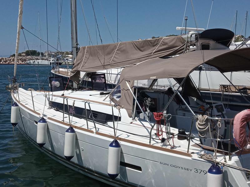 Book yachts online - sailboat - Sun Odyssey 379 - 379 athens - rent