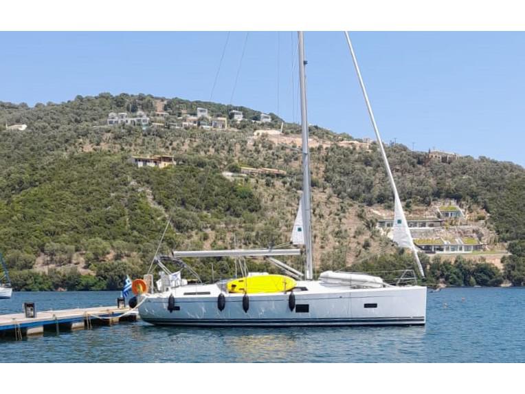 Book yachts online - sailboat - Hanse 388 - MEDUSA III - rent