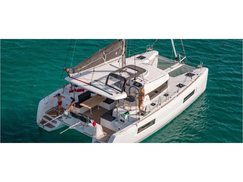 Book yachts online - catamaran - Lagoon 40 - Sail Agena - rent