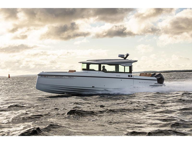 Book yachts online - motorboat - Saxdor 320 GTC - SEA FORCE ONE - rent