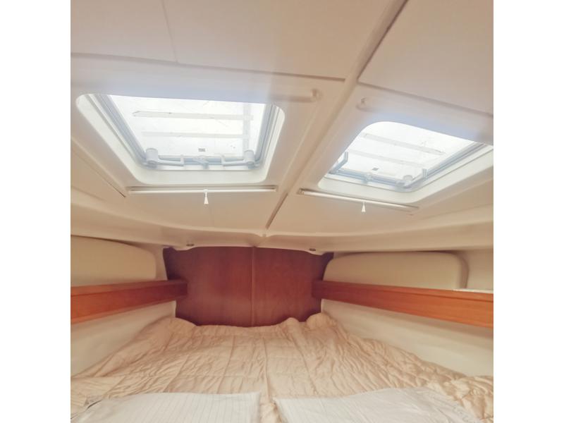 Book yachts online - sailboat - Bavaria 44 - Nina - rent