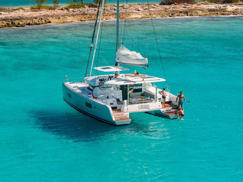 Book yachts online - catamaran - Lagoon 42 - Meraki - rent