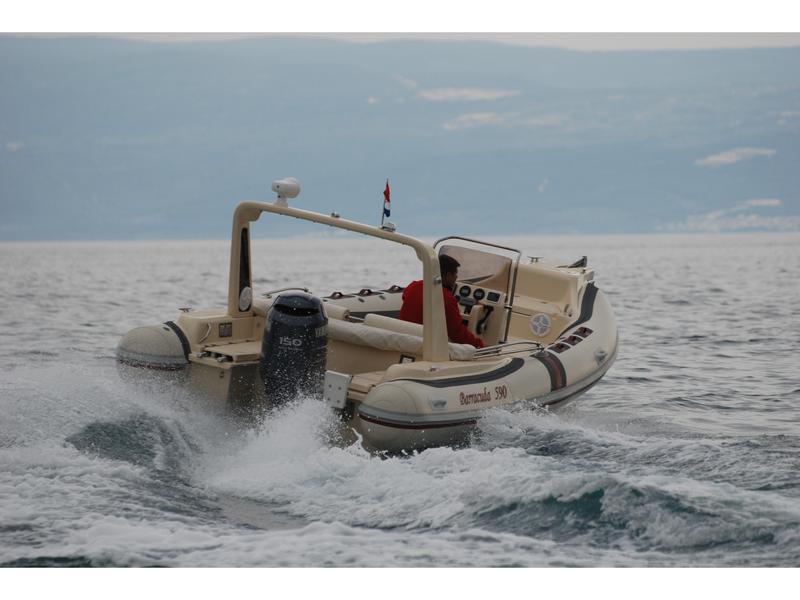Book yachts online - motorboat - Barracuda 590 - Barracuda 12 - rent