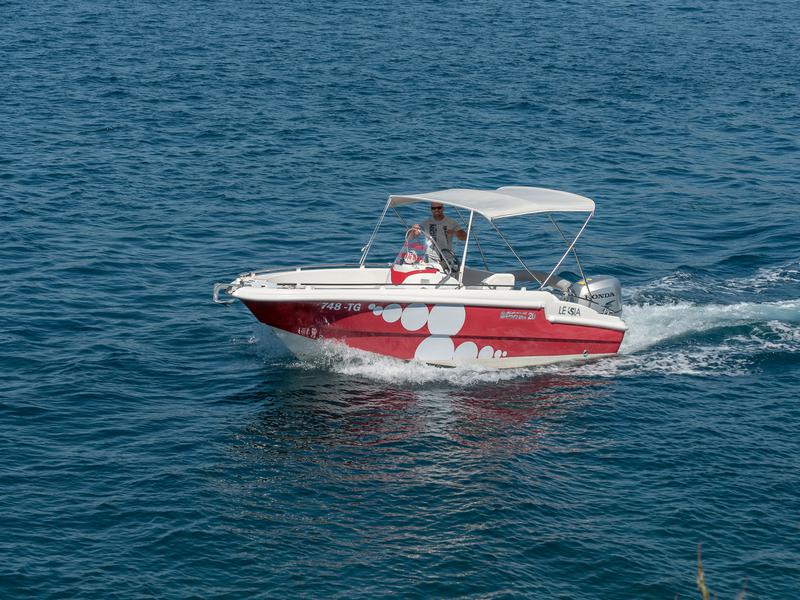 Book yachts online - motorboat - Lexia Saona 20 - no name - rent