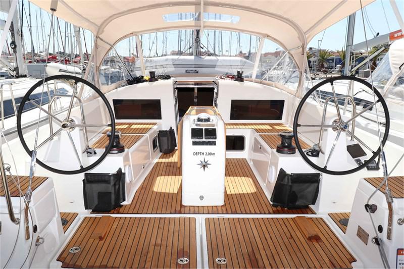 Book yachts online - False - Sun Odyssey 440 (4cab) - Waka - rent